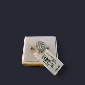 Micheal Kors Dazzling Silver Pave Ring Vic